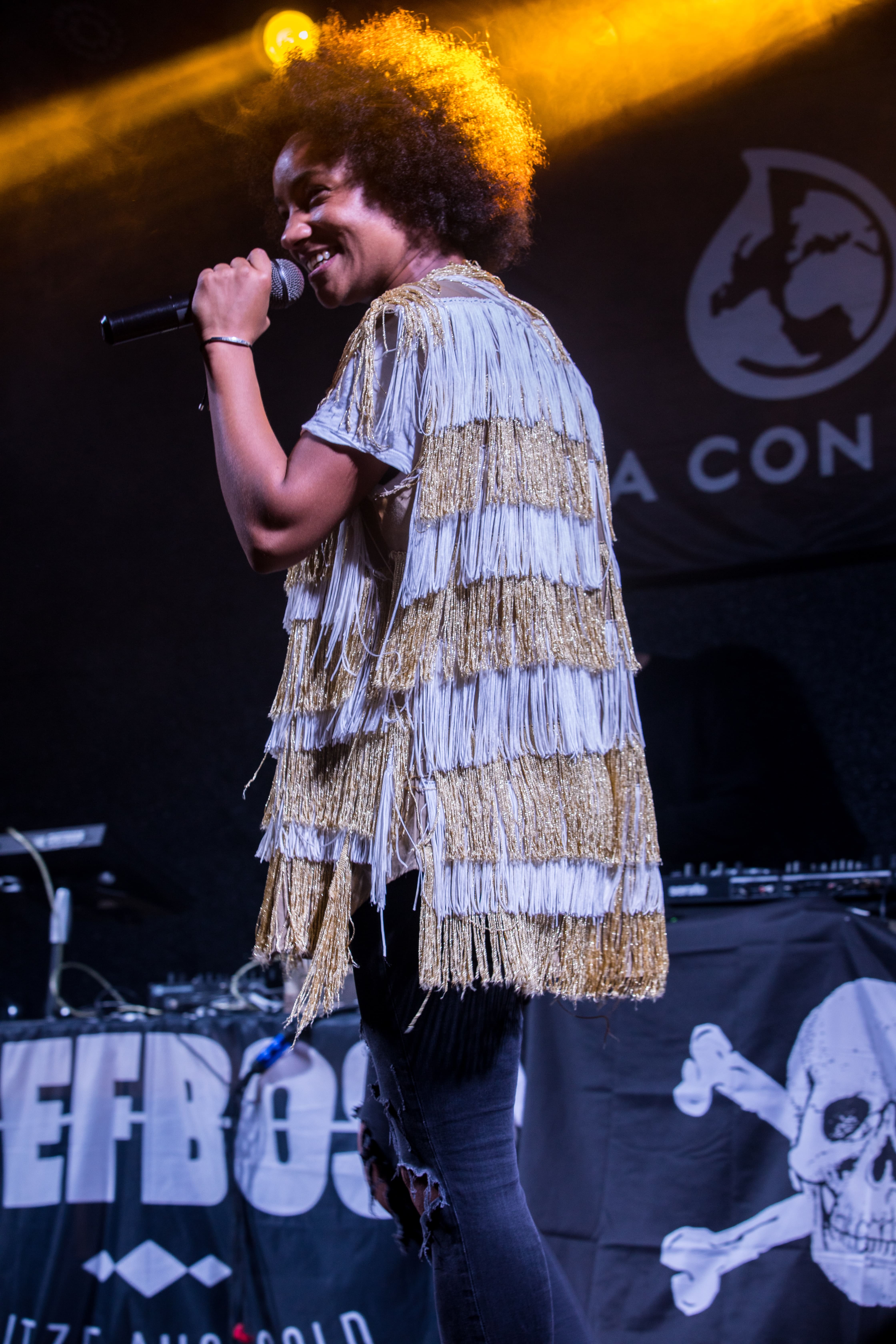 Musical Festival Singer, vue en gros plan